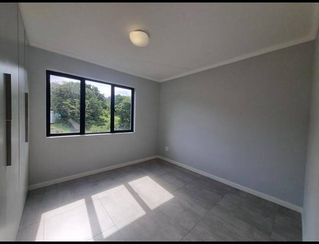 2 BEDROOM APARTMENT FOR SALE IN BERKSHIRE DOWNS